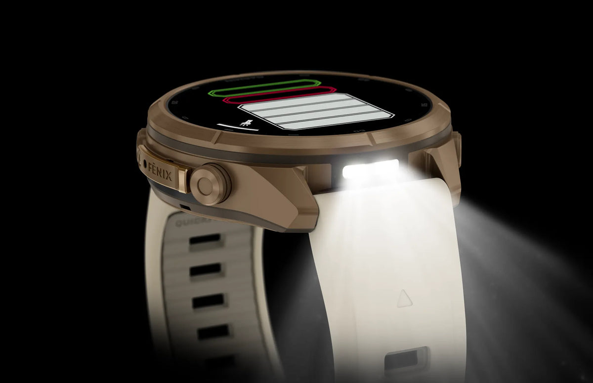 fēnix® 9 Pro – 43mm Titanio en oro otoñal con correa de silicona en crema/gris